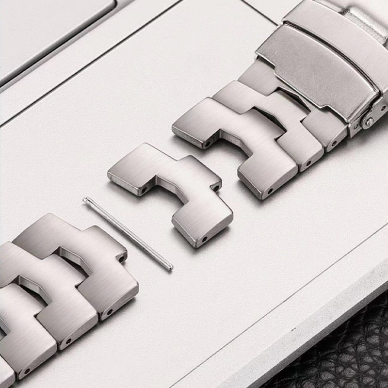 Titanium Watchband - Silver 鈦合金錶帶 - 銀色