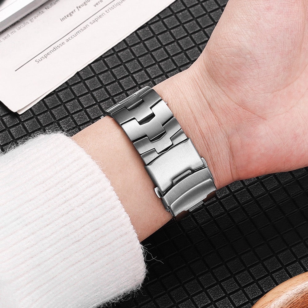 Titanium Watchband - Silver 鈦合金錶帶 - 銀色