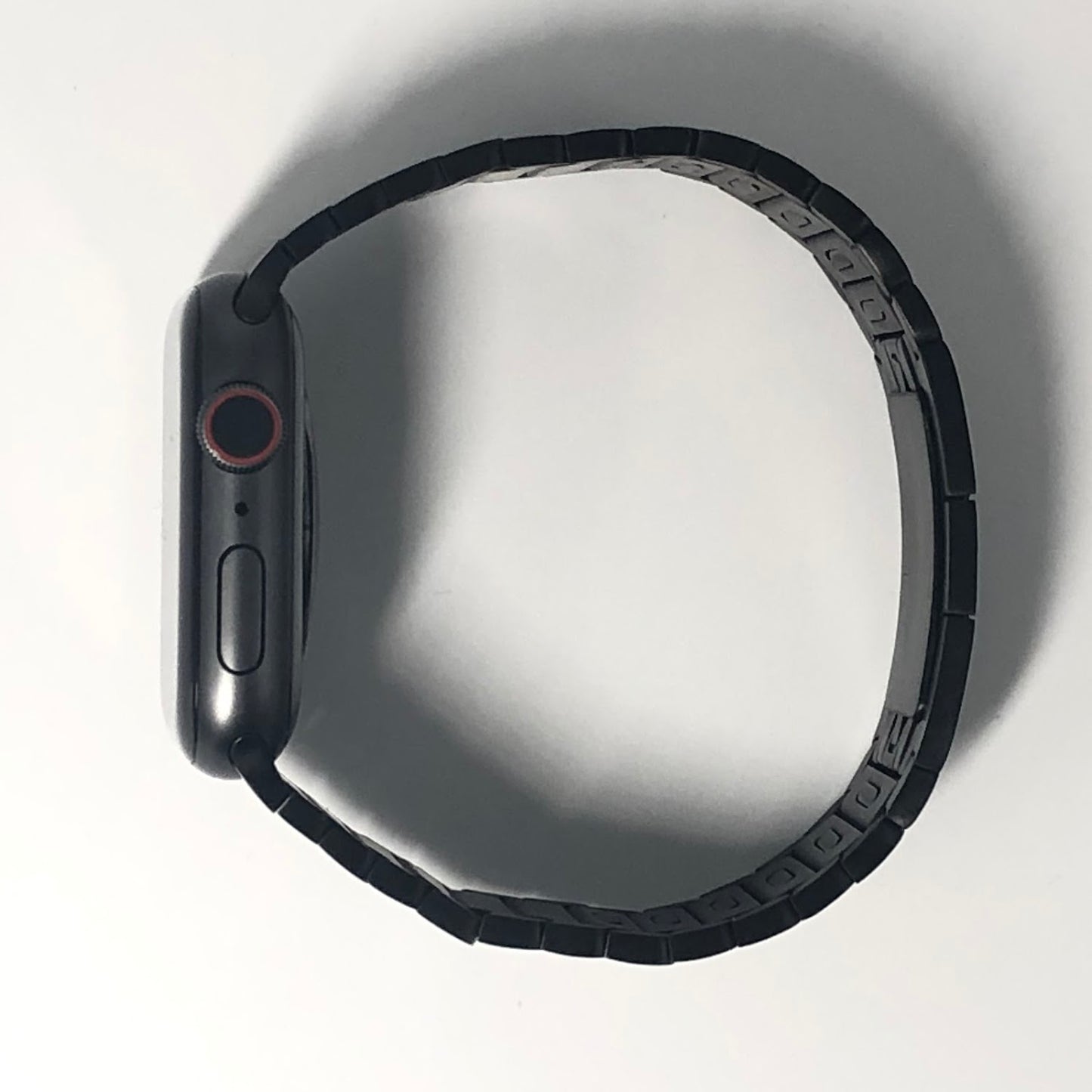 Black stainless steel bracelet strap (button adjustment) 黑色不銹鋼手鐲款錶帶 (按鍵調整款)