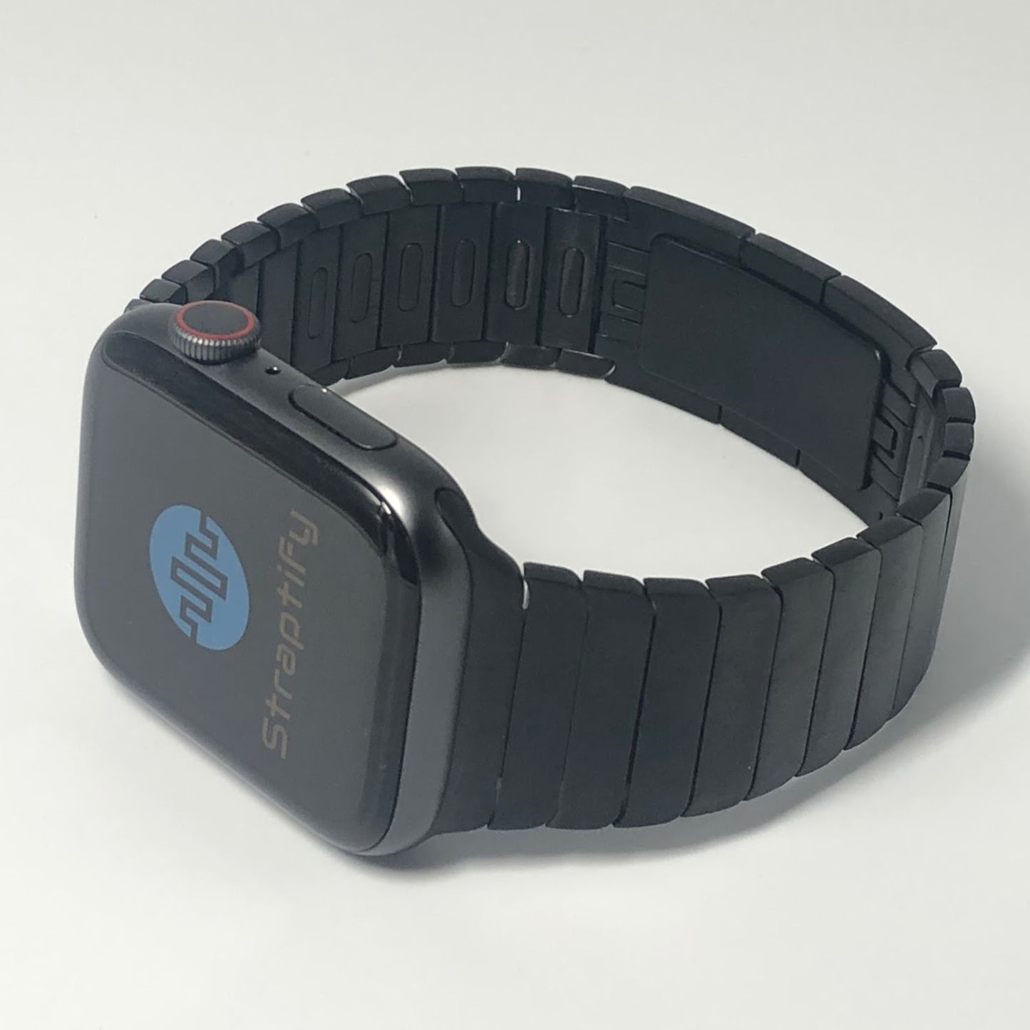 Black stainless steel bracelet strap (button adjustment) 黑色不銹鋼手鐲款錶帶 (按鍵調整款)