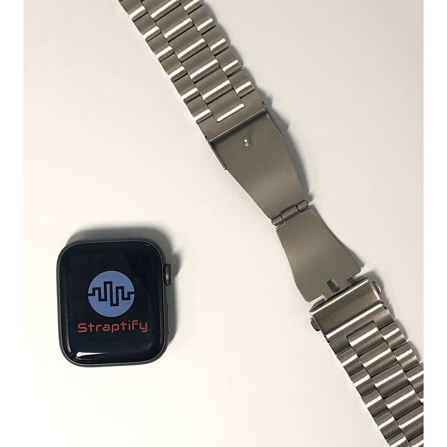 Three-beaded stainless steel strap - Silver 三珠不銹鋼錶帶 - 銀色