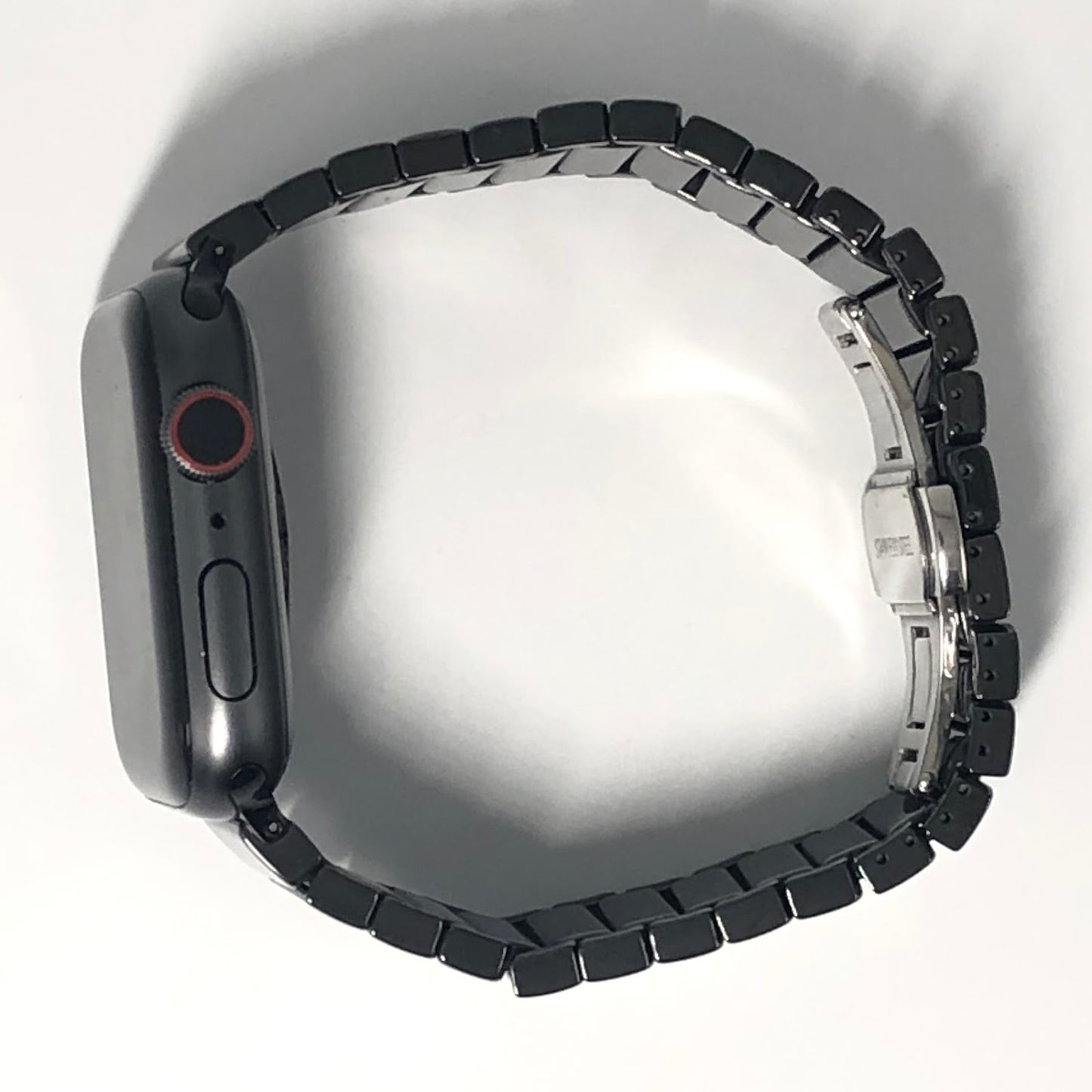 One Bead Bright Black Ceramic Strap
一珠亮黑陶瓷錶帶