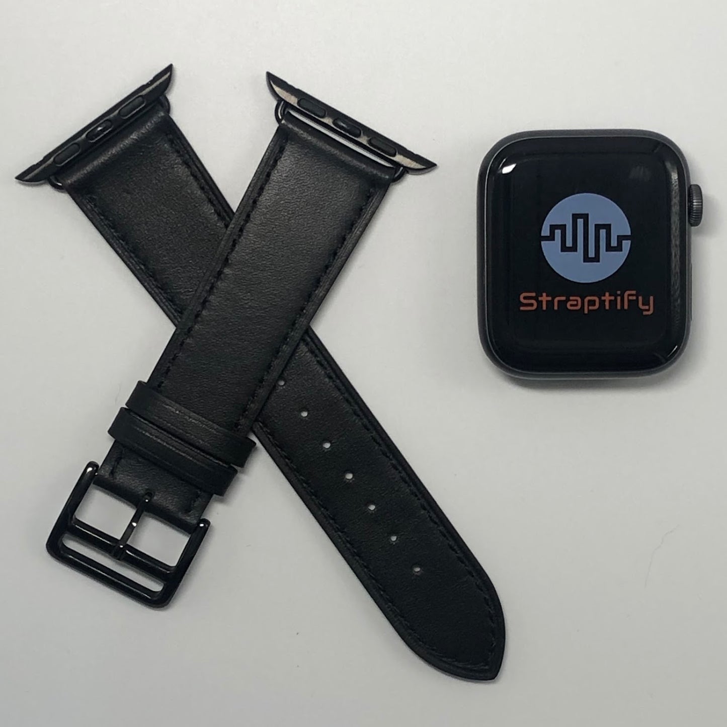 Single-loop leather strap - black
單圈真皮錶帶-黑色